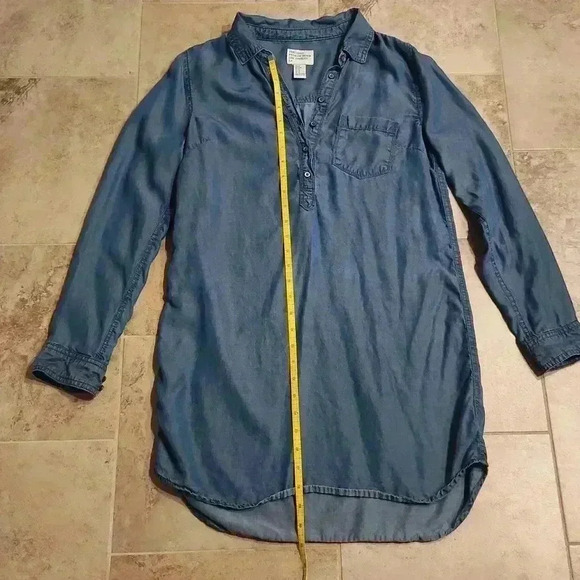 Forever 21 Long Sleeve Button Up Dress - Picture 4 of 9